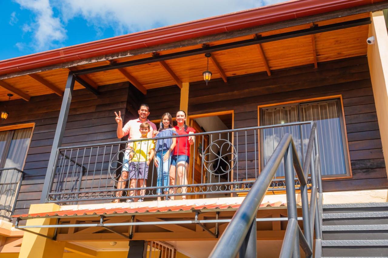 Villas Fernanda La Fortuna Екстер'єр фото
